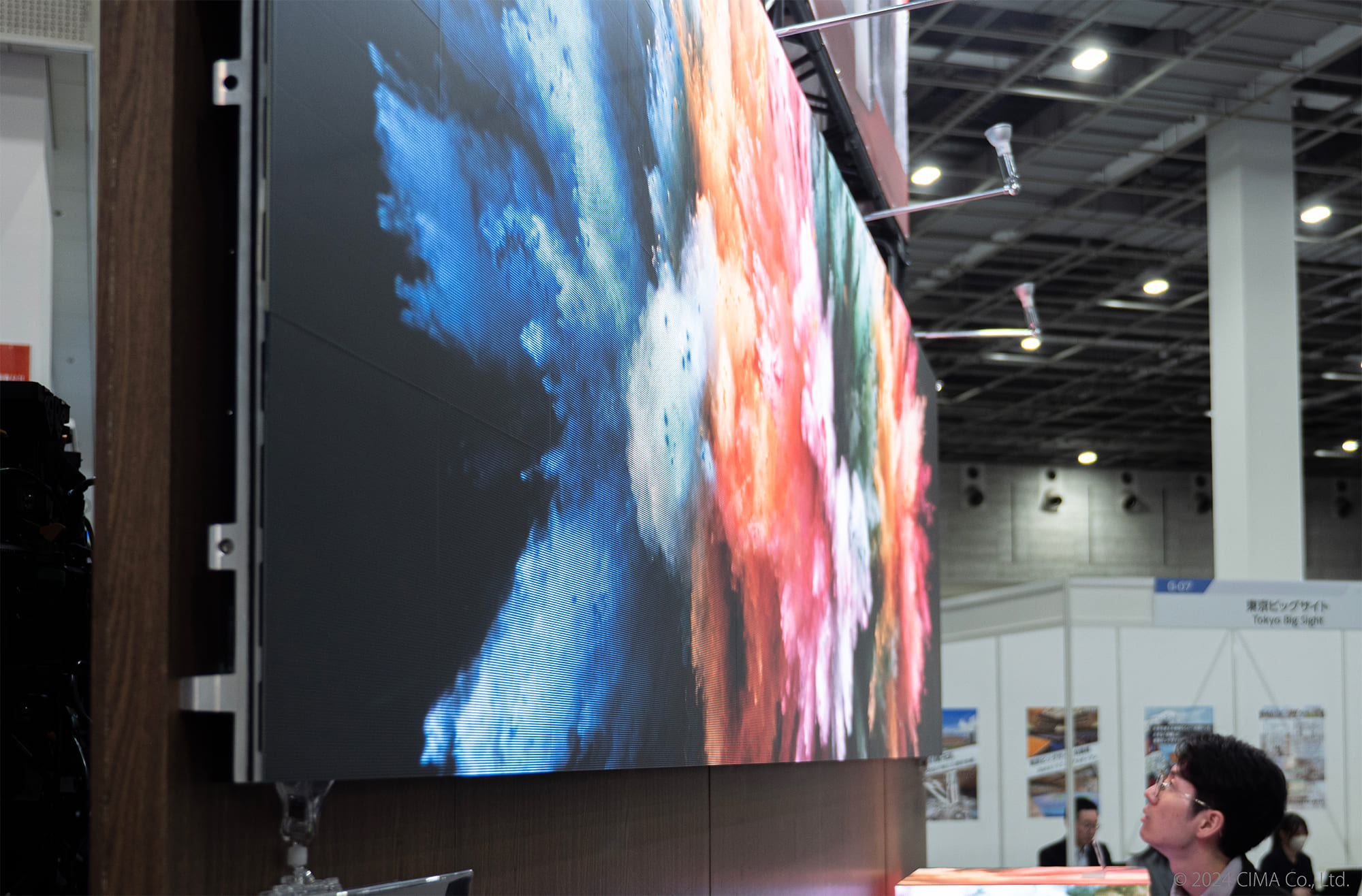 最新型LEDディスプレイ「Topaz／GX1.9」をMICE業界にお披露目